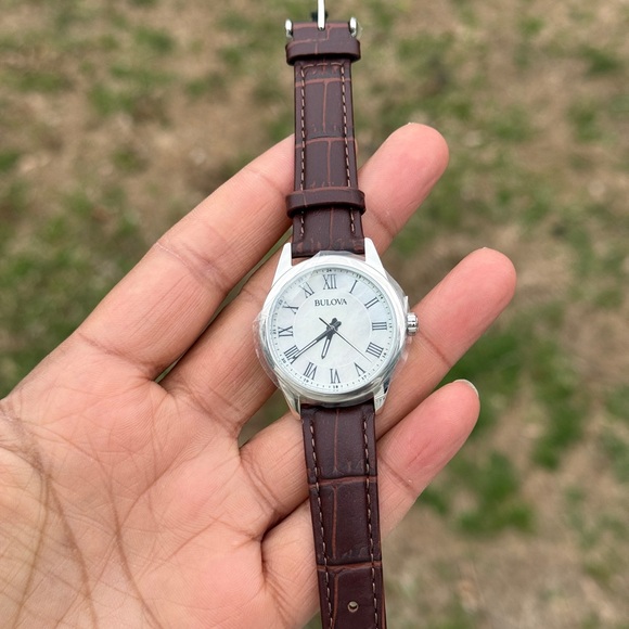 Bulova Silver Case with Mother-of-Pearl Dial and Brown LeatherStrap Womens watch main image 11